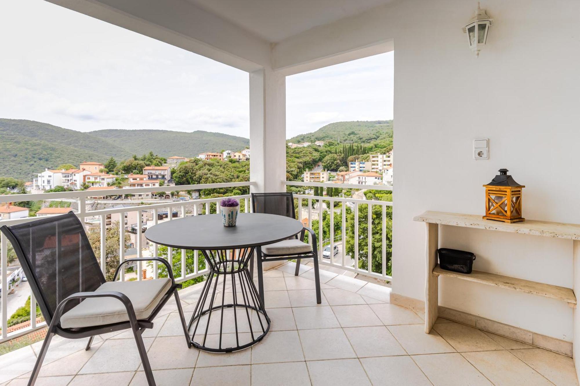 Apartments Sea View Rabac Quarto foto