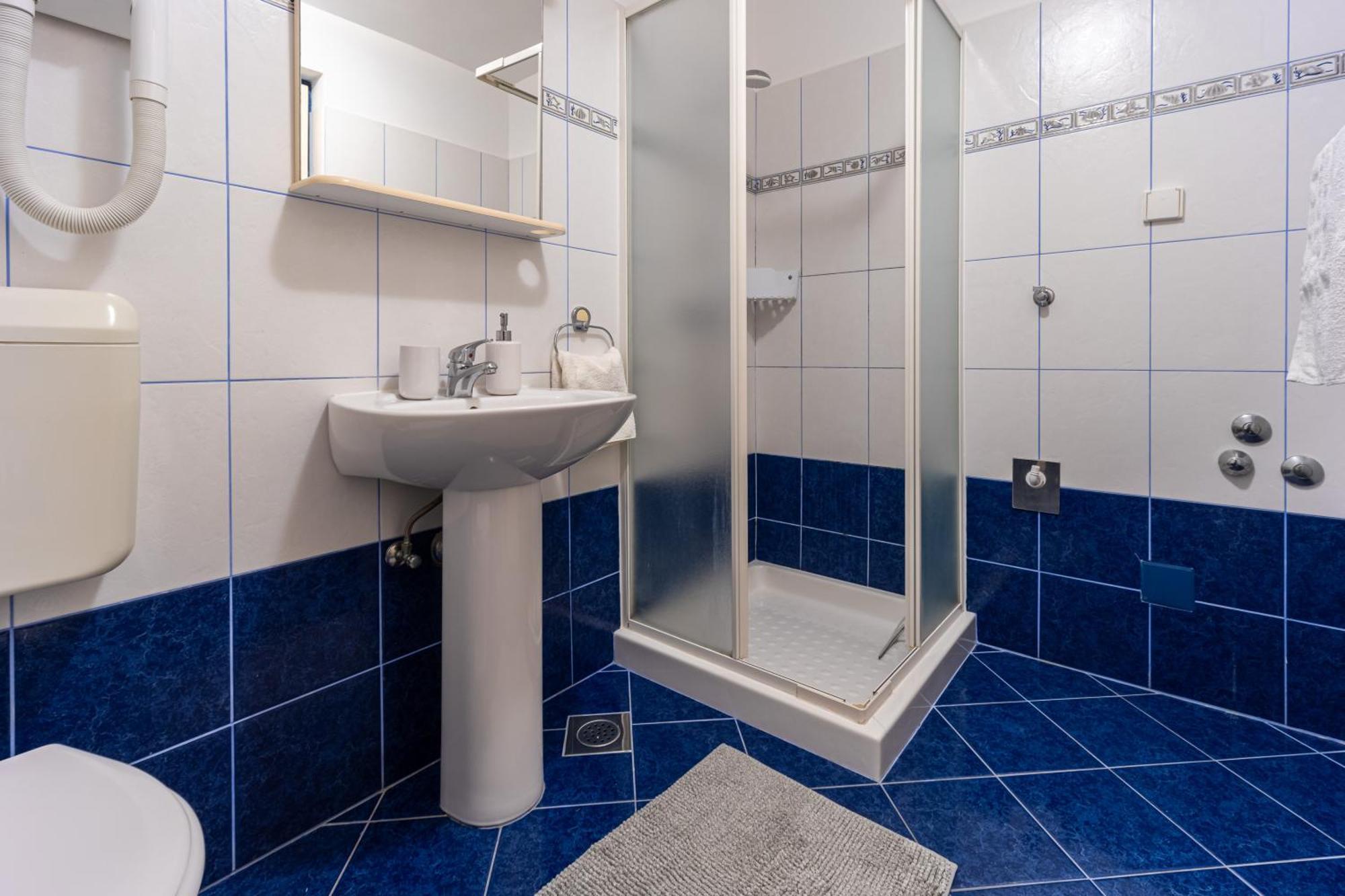 Apartments Sea View Rabac Quarto foto